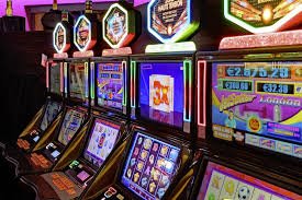 Ninja vs Samurai dual-reel slot game interface on mbah togel